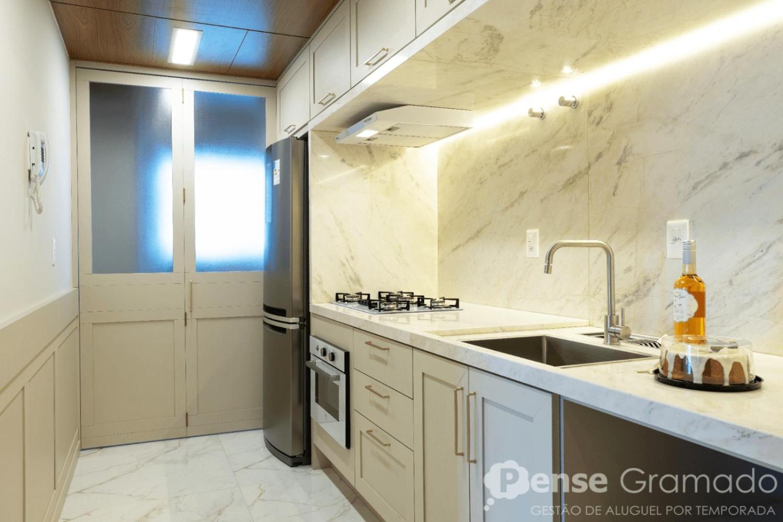 Apartamento 2 Suites - 650M Da Rua Coberta Gramado Zewnętrze zdjęcie